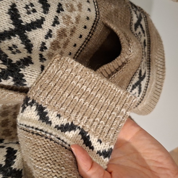 Sansara Women's Tan/Grey & Black Wool Shawl-collar Cowichan Cardigan (Size XL) - Picture 8 of 9